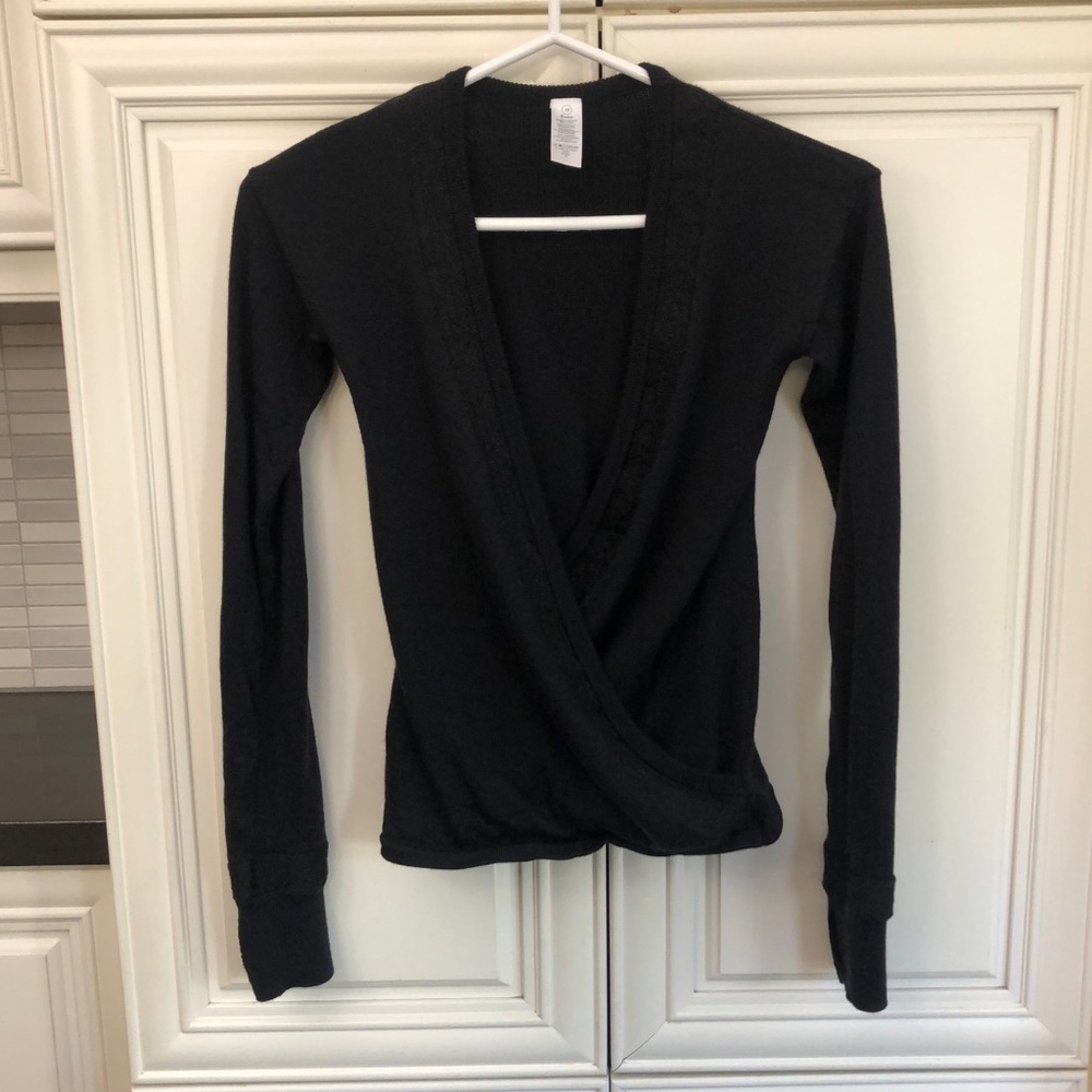 Ivivva by Lululemon girl’s sweater